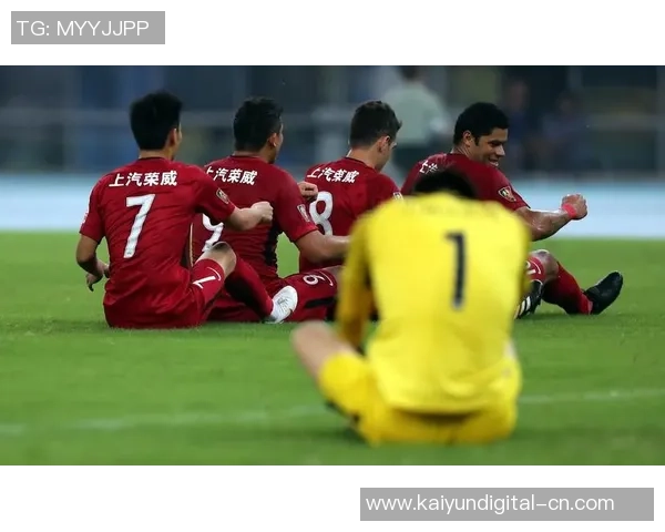 2020年国安与上港激战回顾：巅峰对决中的精彩瞬间与战术分析